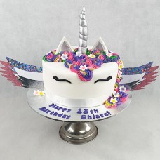 Unicorn Fondant Face with Wings cake (D, V, 3L or 4L)